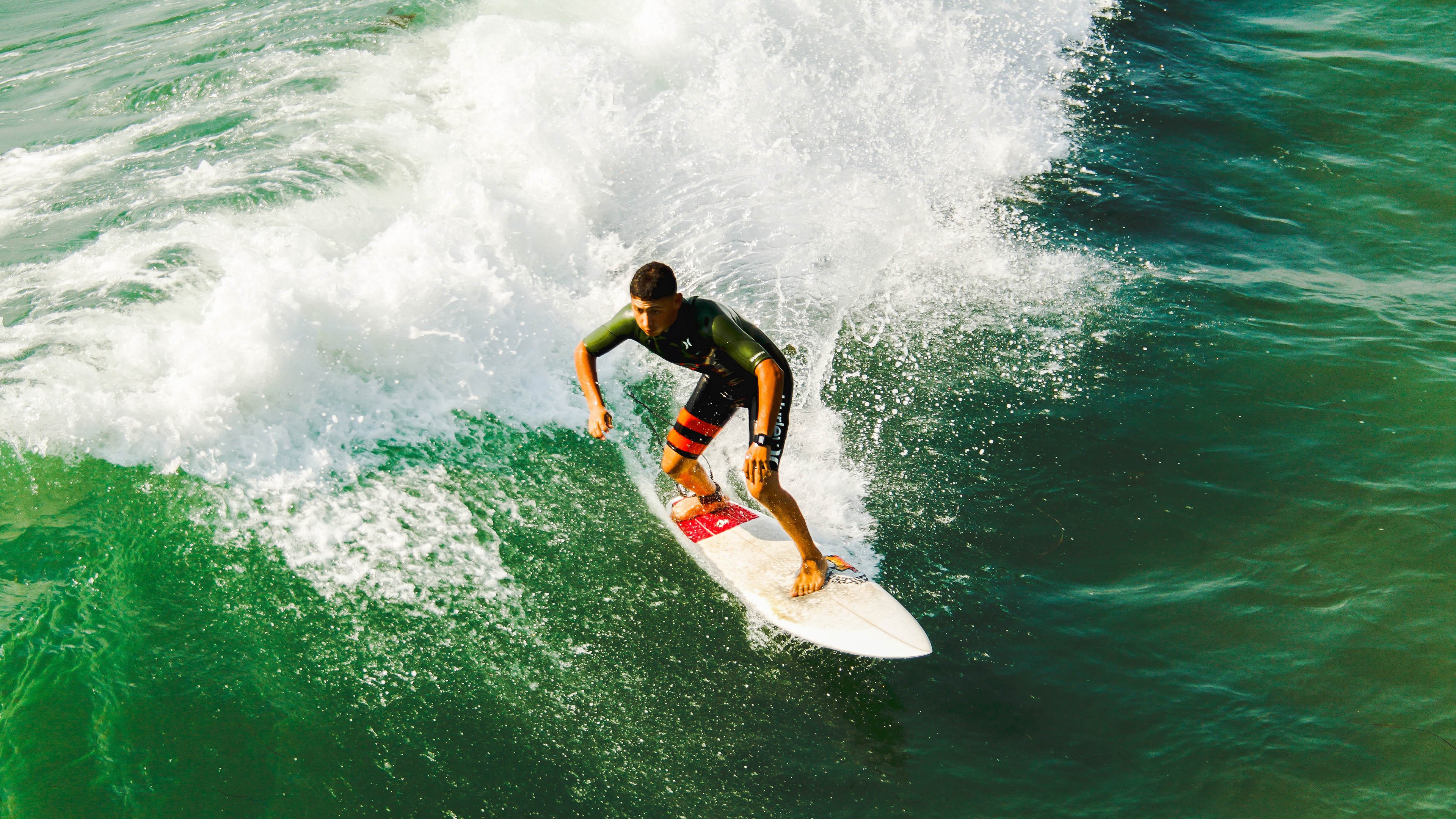 AYX体育-瑞士队在巴黎奥运会比赛中展现出强大的个人突破能力,瑞士在奥运会第几个出场