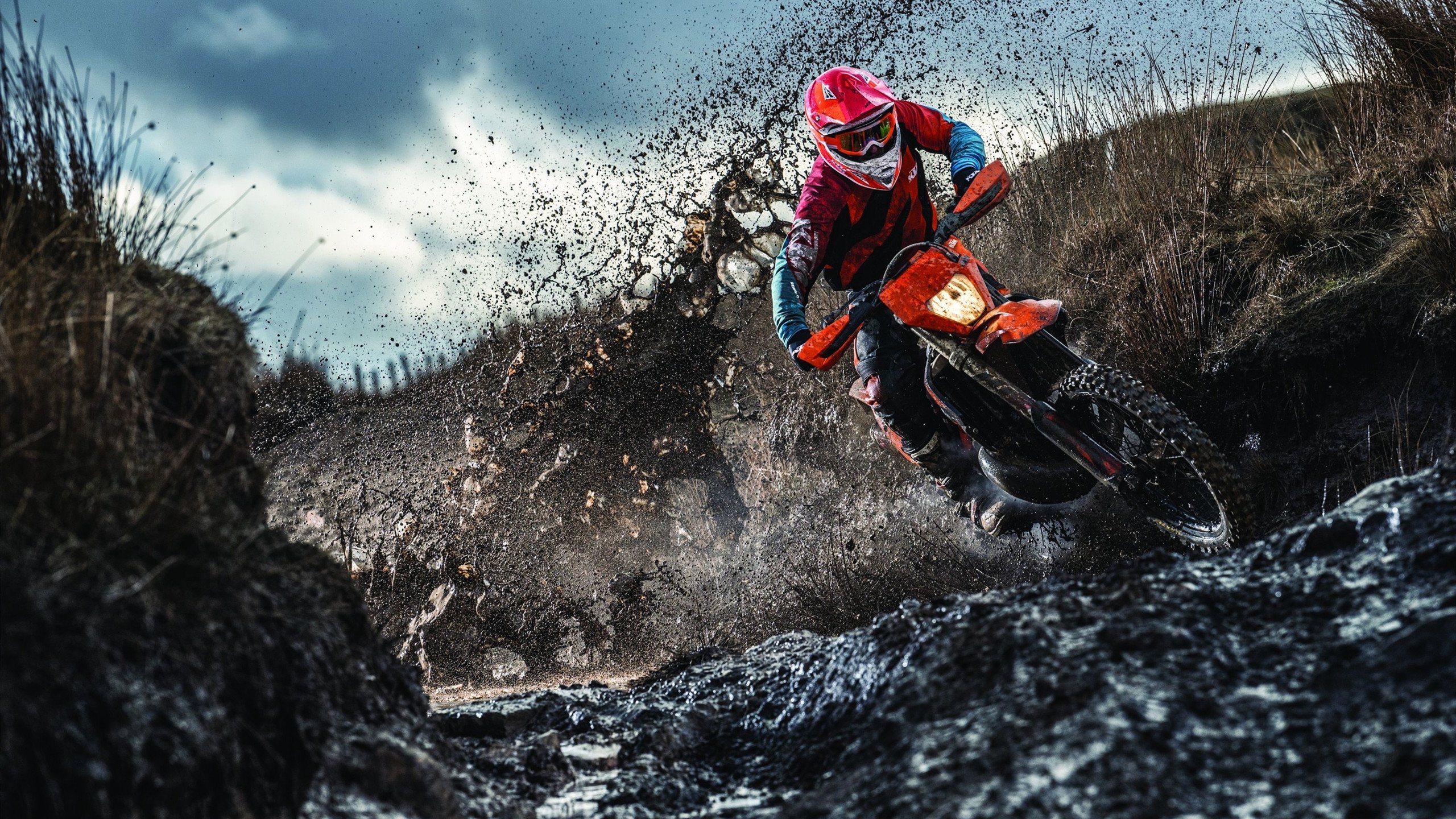 WRC历史上的“神操作”：那些惊天一击，wrc经典视频